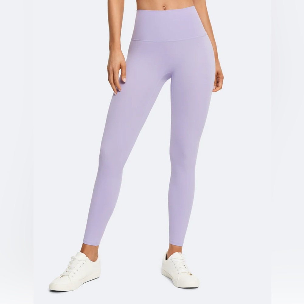 Vuori Lavender Yoga Pants